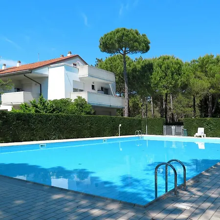 Parco Hemingway-28 By Interhome